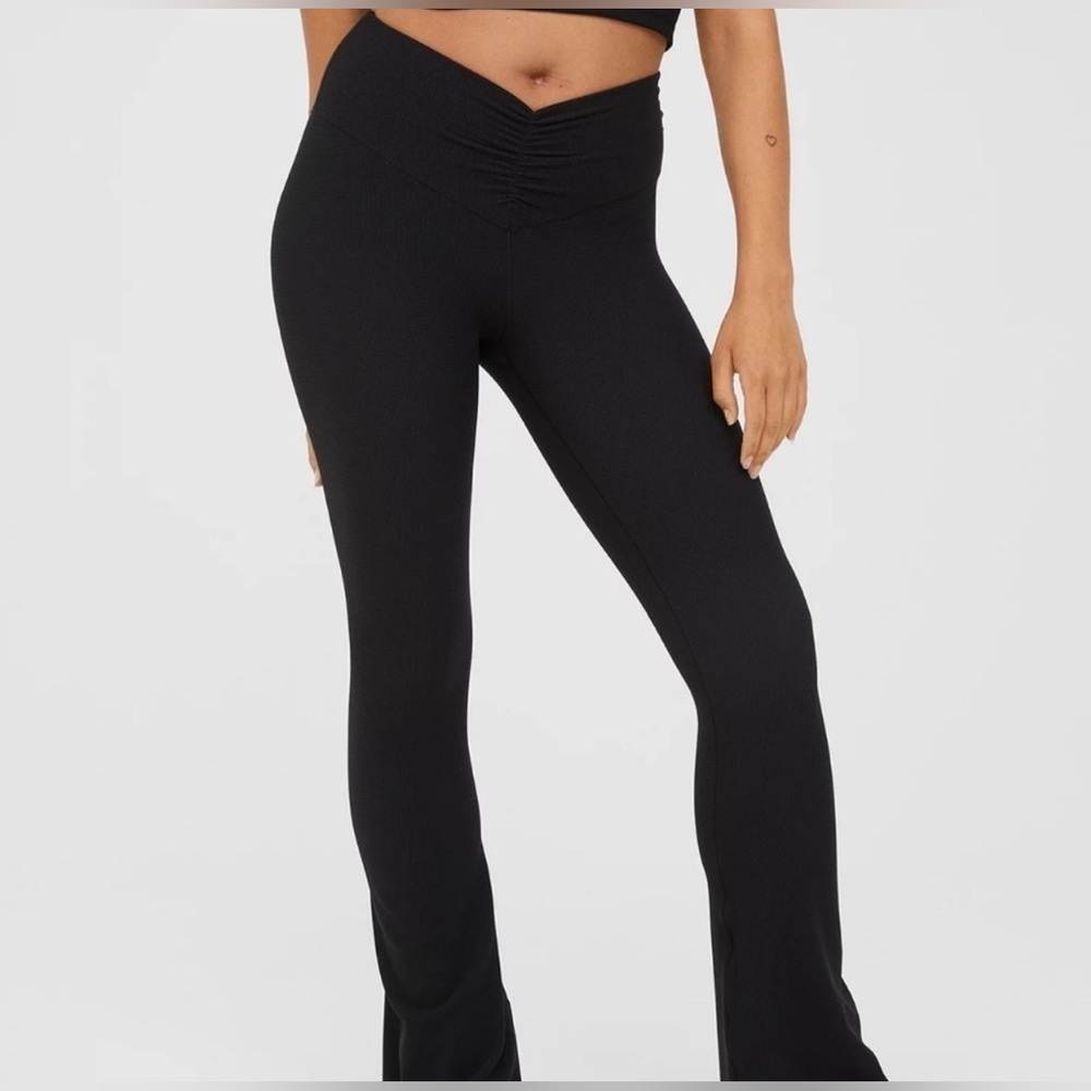 Aerie Black High-Waisted Leggings